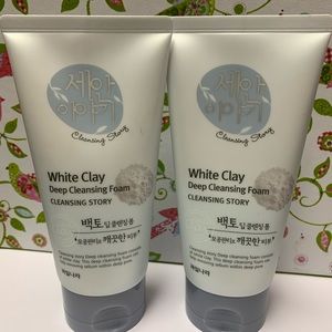 WHITE CLAY . Deep cleaning foam